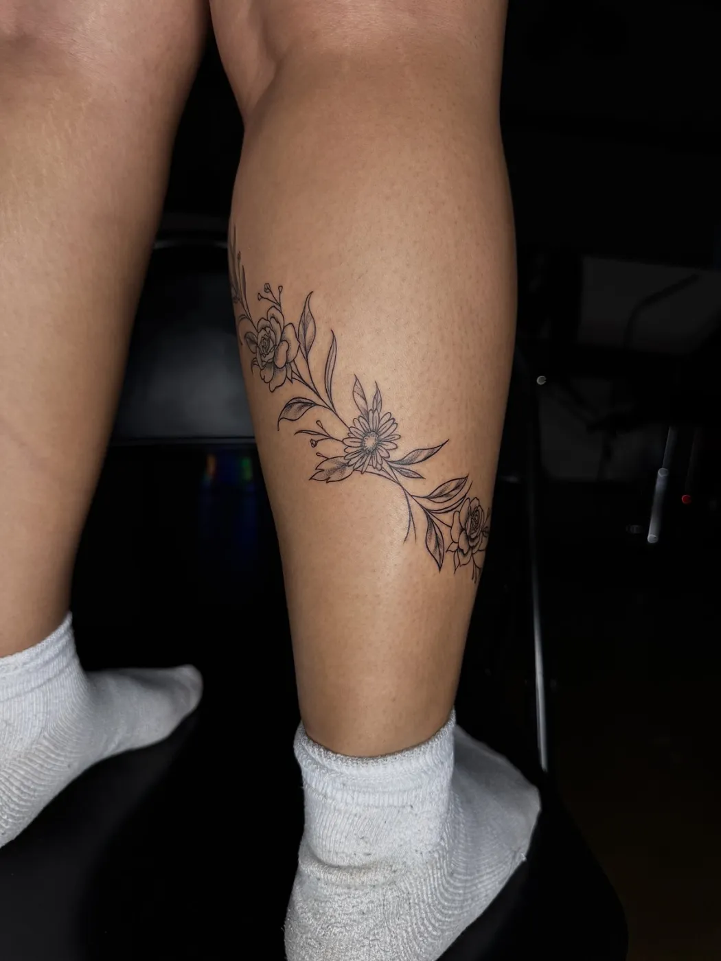 Floral Vine Roses Daisy tattoo — Free Hand by Aliza Nadine Phoenix AZ